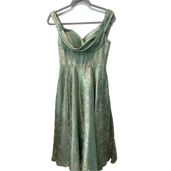 B Darlin Dresses & Skirts - B Darlin Green Sweetheart Neck Jacquard Floral Gown Midi Dress Sz 3/4 Fairy Core